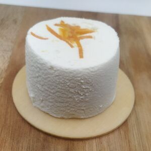 Selection Chevre frais  du Pont de Pierre au miel et a la Fleur d'Oranger (Sucre) - En direct de Beurre Plaquette (Ardennes)