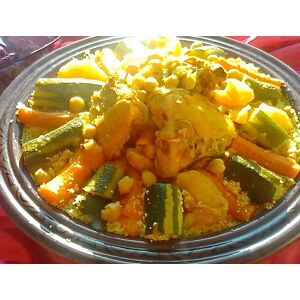 Couscous aux 2 viandes; Poulet fermier LABEL ROUGE et brochettes a la precieuse marinade - En direct de Graines Precieuses (Bouches du Rhône)