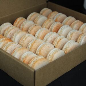 35 Macarons Sucres-Sales Saint Jacques Chorizo - En direct de Les Macarondises (Eure-et-Loir)