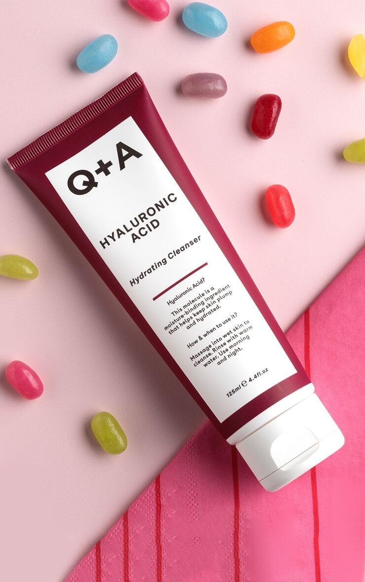 PrettyLittleThing Q+A Hyaluronic Acid Gel Cleanser  - Burgundy - Size: One Size