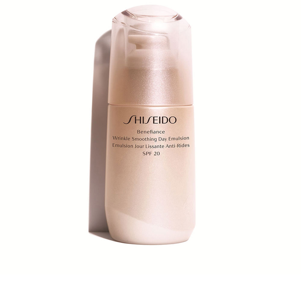 Shiseido Benefiance Wrinkle Smoothing day emulsion SPF20 75 ml