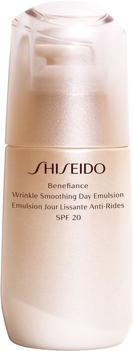 Shiseido Benefiance Emulsión de día alisadora de arrugas SPF20 75mL SPF20