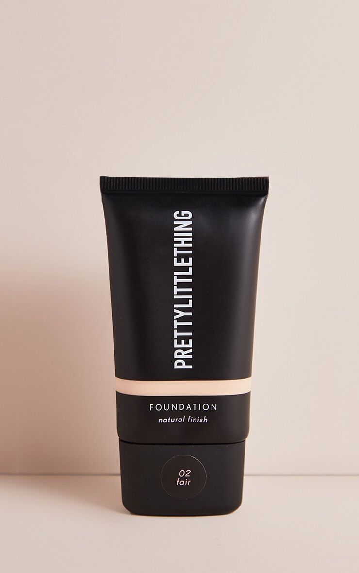 PRETTYLITTLETHING Serum Foundation Fair