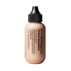 MAC Perfect Shot Studio Radiance Face and Body Radiant Sheer Foundation 50 ml W 1 - W1