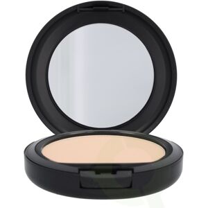 MAC Studio Fix Powder Plus Foundation 15 gr NC20