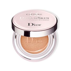 DIOR Capture Dreamskin Moist & Perfect Cushion SPF 50 PA+++ - Pleje til porer & glød