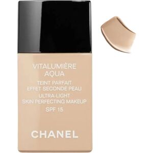 Chanel Vitalumière Maquillaje Perfeccionador de La Piel Ultraligero Aqua SPF15 30mL 40 Beige SPF15