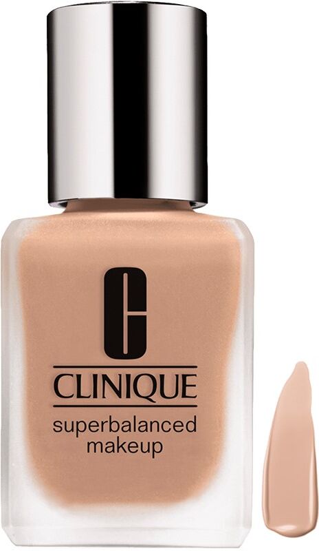 Clinique Base de Maquillaje Superequilibrada para Pieles Mixtas 30mL Ivory