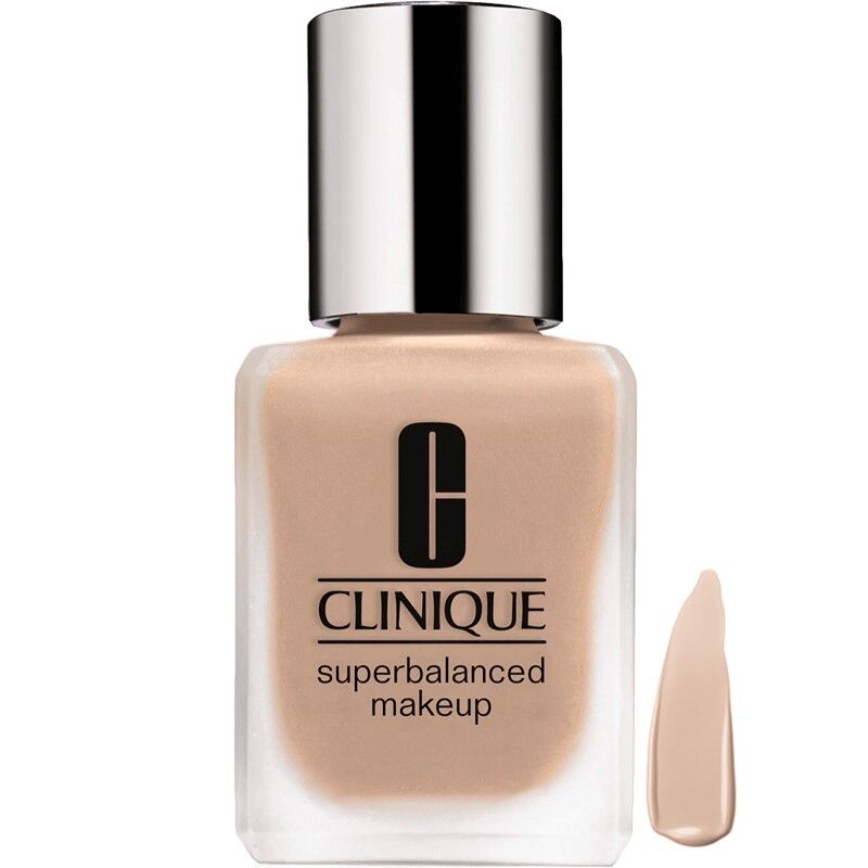 Clinique Base de Maquillaje Superequilibrada para Pieles Mixtas 30mL Vanilla