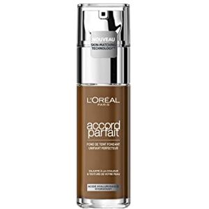 L’Oréal Paris L'Oréal Paris Fond de Teint Fluide Hydratation 24H Formule à l'Acide Hyaluronique Tous les Types de Peaux Teinte : Acajou (9.5.D) Accord Parfait 30 ml - Publicité