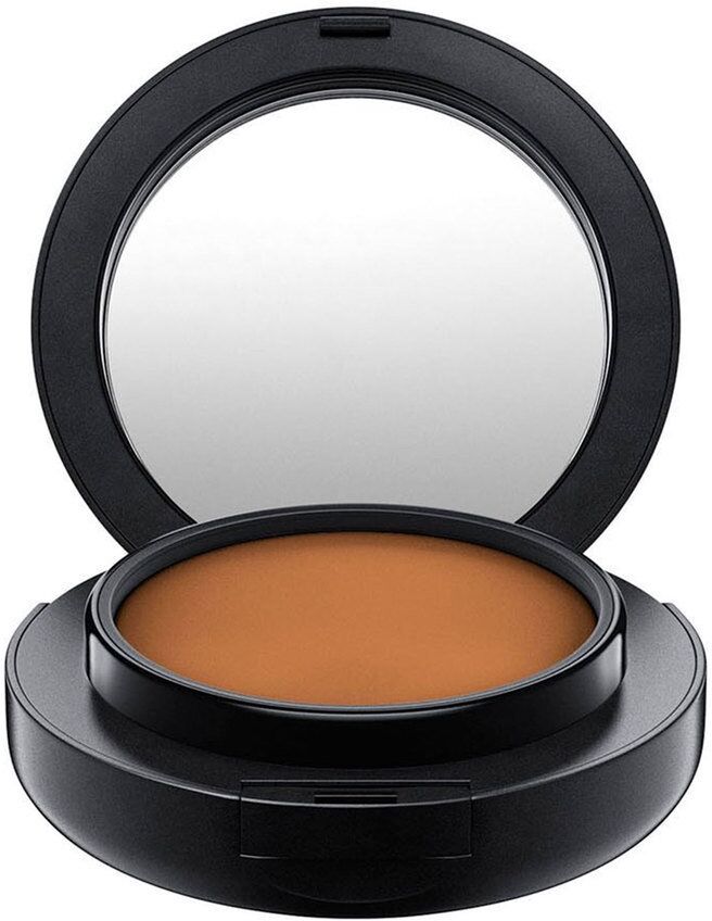 MAC Studio Tech Foundation Nw44 10g