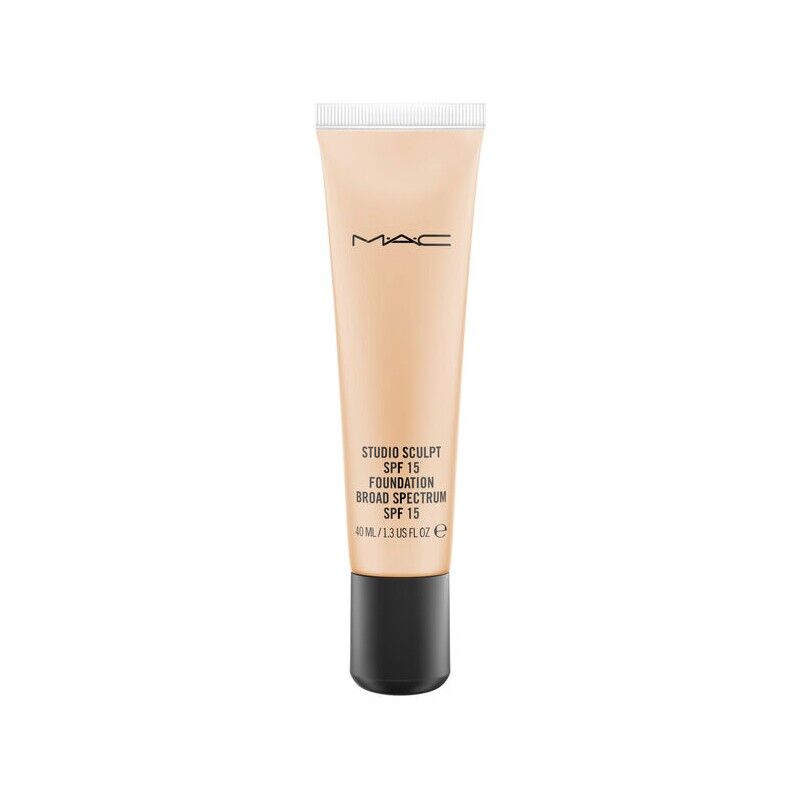 MAC Studio Sculpt SPF15 Foundation NC25 40 ml Foundation