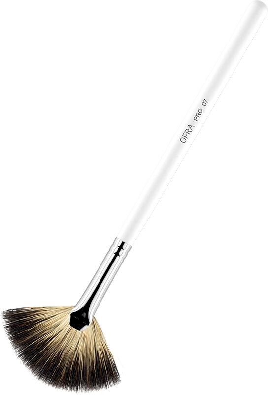 Ofra Cosmetics 07 Highlighting Fan Brush