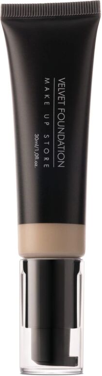 Make Up Store Velvet Foundation Lace