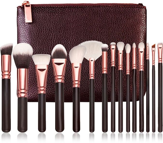 Revolt Brush Kit Rose Gold 15 - Sminkborste Kit