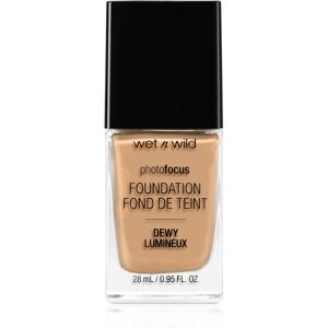 Wet n Wild Photo Focus lightweight tinted moisturiser with a brightening effect shade Golden Beige 28 ml