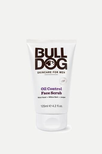 Bulldog Oil Control Face Scrub Grå  Male Grå