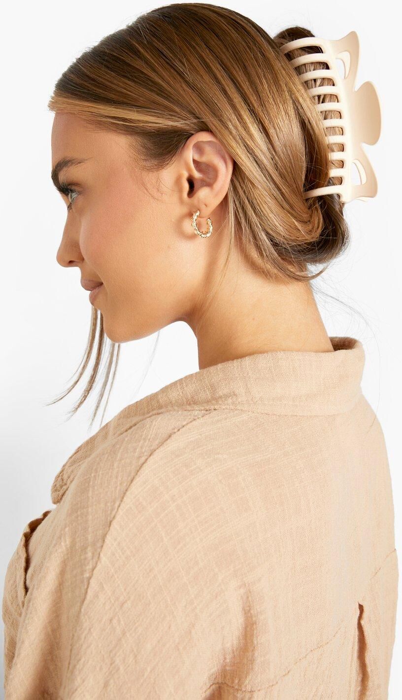 Boohoo Large Hair Claw Clip- Beige  - Size: ONE SIZE