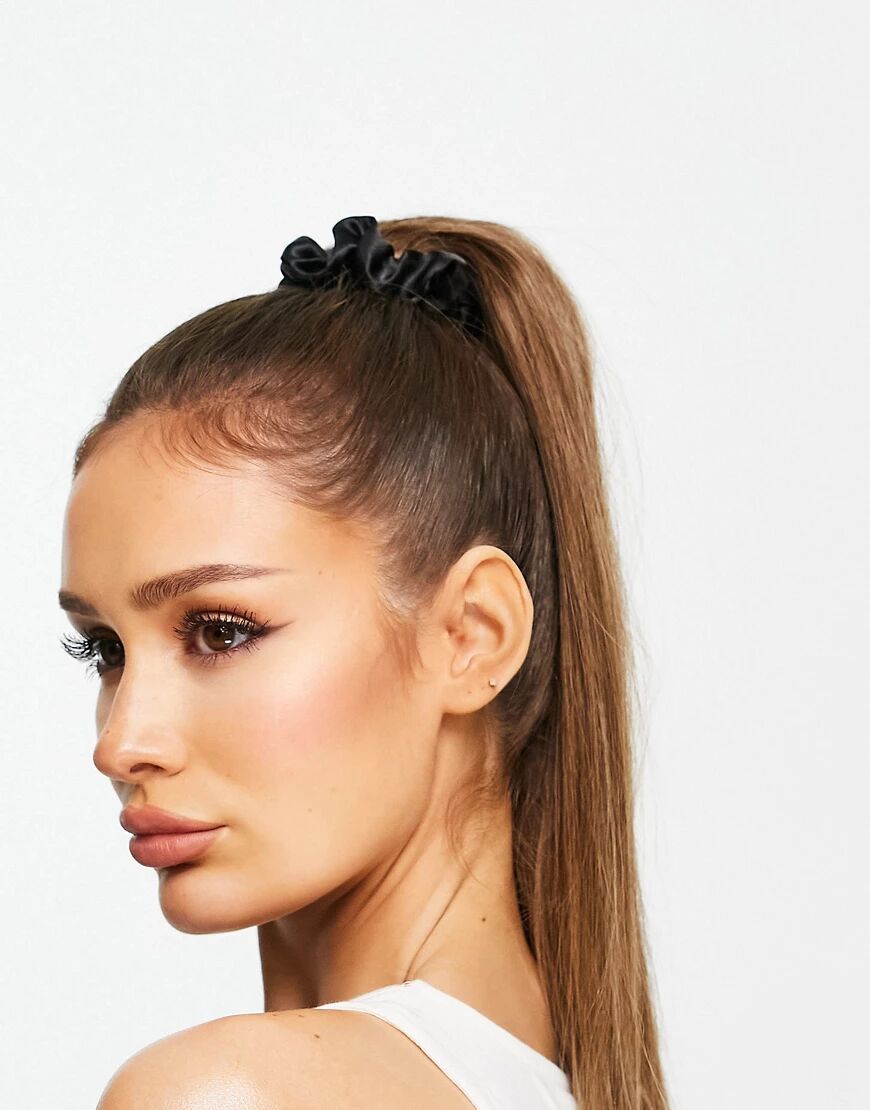 Madein. Madein matte hair scrunchie-Black  Black