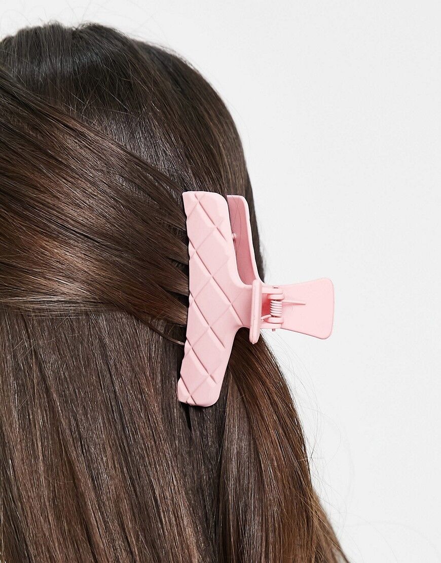 My Accessories London matte quilted hair claw clip in lilac-Pink  Pink