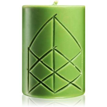 Smells Like Spells Rune Candle Eir vela perfumada (healing/health) 300 g. Rune Candle Eir