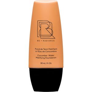 BE + Radiance Make-up Ansigtsmakeup Cucumber Water Matifying Foundation No. 40 Tan / Warm