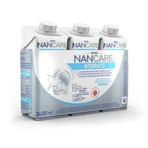 NESTLE NANCARE Hydrate Liquido 3 Brick Da 200 Ml Gusto Fragola