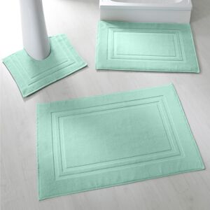 Colombine Tapis de bain éponge double liteau - Contour : 50x40cm - Vert - ColombineÉpais et absorbant, ce tapis en 100% coton qualité luxe se coordonne aux coloris des éponges unies de la gamme Colombine® 540 g/m2. Une façon raffinée, douce et confortable