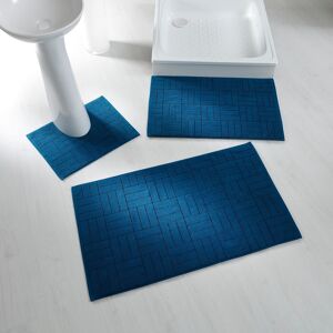 Blancheporte Tapis de bain éponge motif parquet - BlancheporteÉpais et absorbant, ce tapis Colombine® en 100% coton est une façon originale, douce et confortable d'habiller la salle de bain... et de s'y sentir encore mieux !Contour : 50x40cmBleu