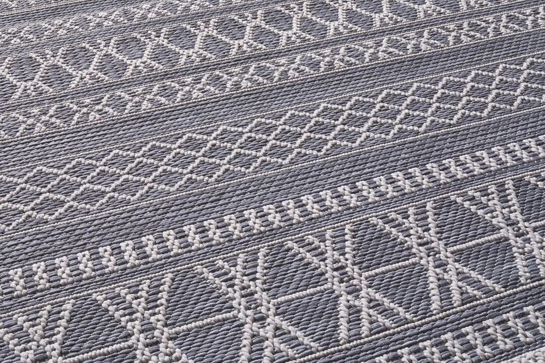 Mistana Kocher Striped Machine Woven Flatweave Indoor / Outdoor Area Rug gray 200.0 W x 0.5 D cm