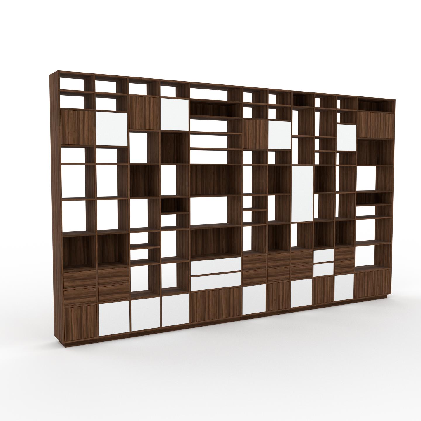 MYCS Wohnwand Nussbaum - Individuelle Designer-Regalwand: Schubladen in Nussbaum & Türen in Nussbaum - Hochwertige Materialien - 498 x 296 x 35 cm,...