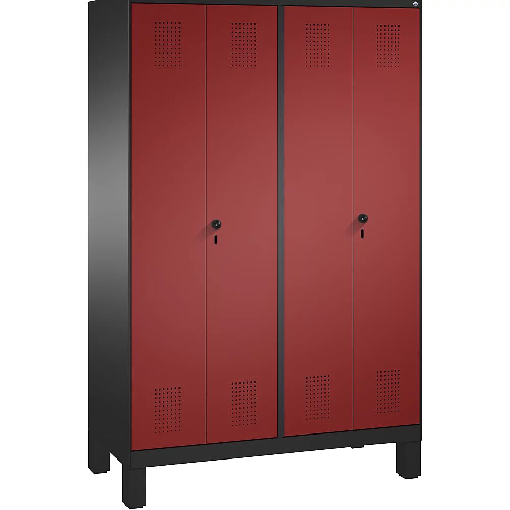 C+P Armario guardarropa EVOLO, puertas batientes que cierran al ras entre sí, 4 compartimentos, anchura de compartimento 300 mm, con patas, gris negruzco / rojo rubí