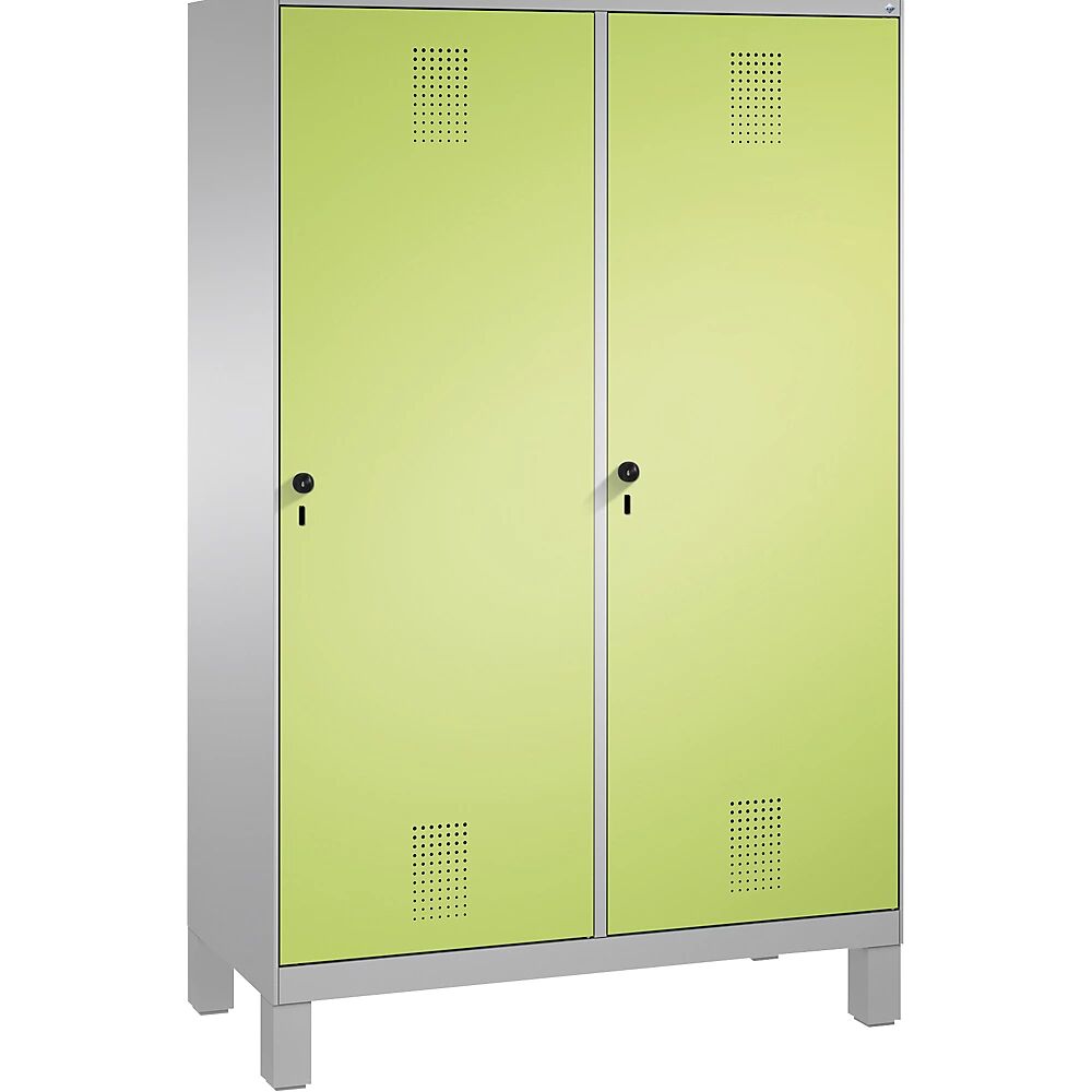 C+P Armario guardarropa EVOLO, puerta sobre 2 compartimentos, con patas, 4 compartimentos, 2 puertas, anchura de compartimento 300 mm, aluminio blanco / verde pistacho