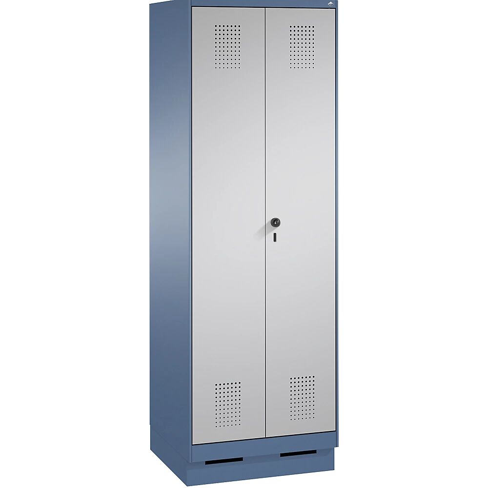 C+P Armario de almacenamiento EVOLO, puertas batientes que cierran al ras entre sí, con zócalo, 2 compartimentos, anchura de compartimento 300 mm, con 8 baldas, azul lejanía / aluminio blanco