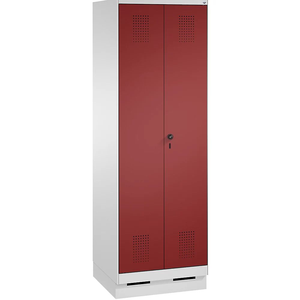 C+P Armario de almacenamiento EVOLO, puertas batientes que cierran al ras entre sí, con zócalo, 1 compartimento, anchura 600 mm, con 4 baldas, gris luminoso / rojo rubí