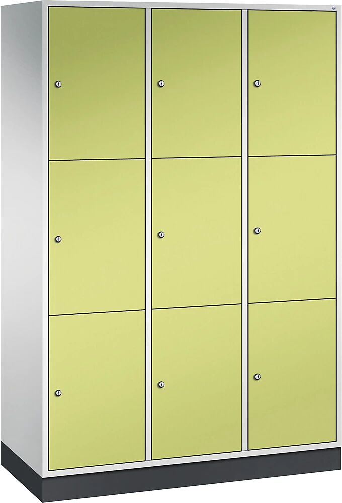 C+P Armario de compartimentos bajo llave de acero INTRO, altura de compartimento 580 mm, A x P 1220 x 500 mm, 9 compartimentos, cuerpo gris luminoso, puertas en verde pistacho