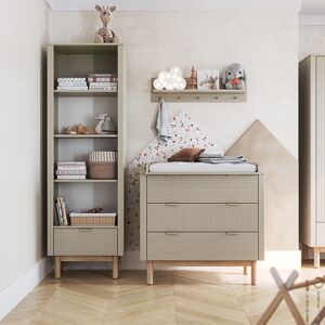 petitechambre.fr Commode de la collection Miloo avec 3 portes   Beige   MDF - Publicité