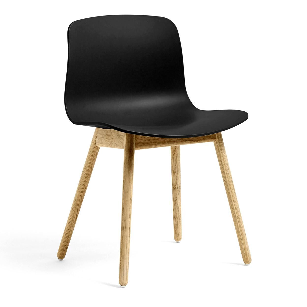 Hay About a Chair AAC12 stoel gelakt onderstel zwart