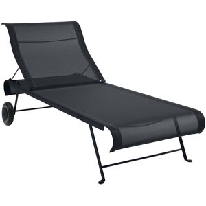 Fermob - Dune chaise longue, anthracite stéréo - Publicité