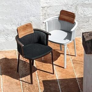 GLigeT Ensemble De Jardin Tables et chaises de Loisirs légères, Ensembles de Meubles de Jardin d'extérieur de Luxe, chaises Nordiques en Osier for Balcon de Maison, Restaurant en Plein air Tables et chaises - Publicité