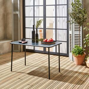 sweeek Table de jardin metal 4 places. anthracite. Amelia. 120x70cm. traitement antirouille. lattes et bords arrondis. - Anthracite