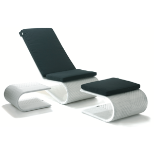 Fauteuil et repose-pieds EQUINOXE