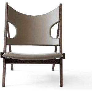 Audo Copenhagen Knitting Lounge Chair SH: 30 cm - Dark Stained Oak/Dakar 0311 Sand Leather