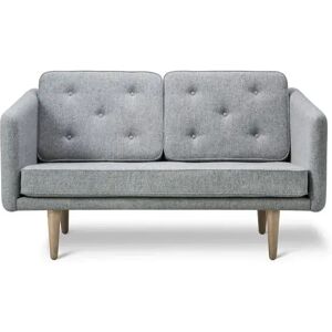 Fredericia 2002 No. 1 2 Pers. Sofa L: 143 cm - Bardal 110/Sæbebehandlet Eg