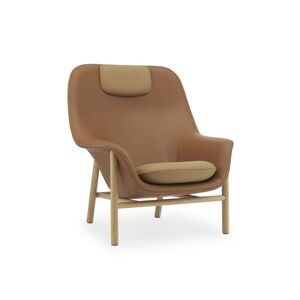 Normann Copenhagen Drape Lounge Chair High Oak H: 103 cm - Ultra Leather Brandy / Ultra Leather Camel