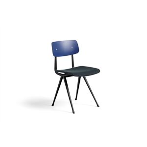 HAY Result Chair SH: 46 cm - Black base/Dark Blue Oak/796 Steelcut Trio