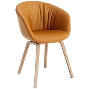 HAY AAC 23 Soft About A Chair SH: 46 cm - Lacquered Oak Veneer/Sense Cognac