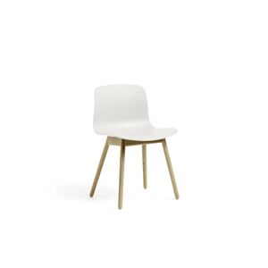 HAY AAC ECO 12 About A Chair SH: 46 cm - Lacquered Solid Oak/ECO White FORUDBESTIL: SLUT JUNI 2024