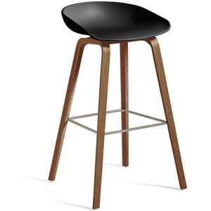 HAY AAS 32 Eco Barstol High SH: 75 cm - Lacquered Walnut Veneer/Black/Stainless Steel Footrest