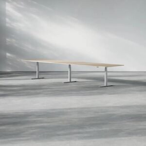 Direkt Interiör Hæve sænke konferencebord Modul, Størrelse 440 cm, Ben Sølv, Farve Eg